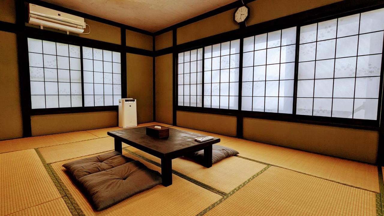 富士吉田市富士吉田たまきやアパートメント エクステリア 写真